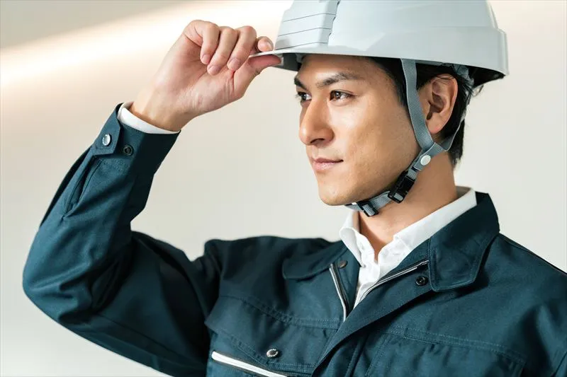 作業用ヘルメットの役割とは？